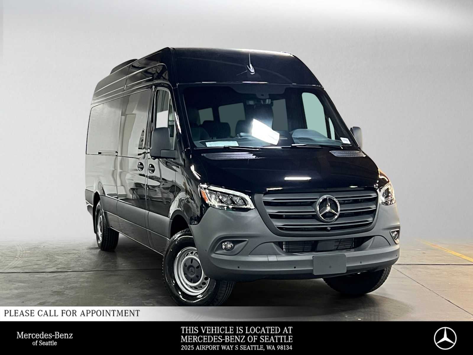 2026 Mercedes-Benz Sprinter Passenger 2500 High Roof I4 Diesel HO 170 RWD