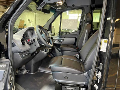 2026 Mercedes-Benz Sprinter Passenger 2500 High Roof I4 Diesel HO 170 RWD