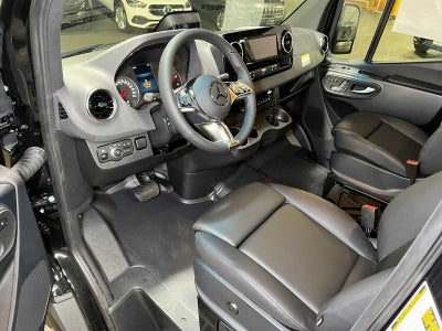 2026 Mercedes-Benz Sprinter Passenger 2500 High Roof I4 Diesel HO 170 RWD