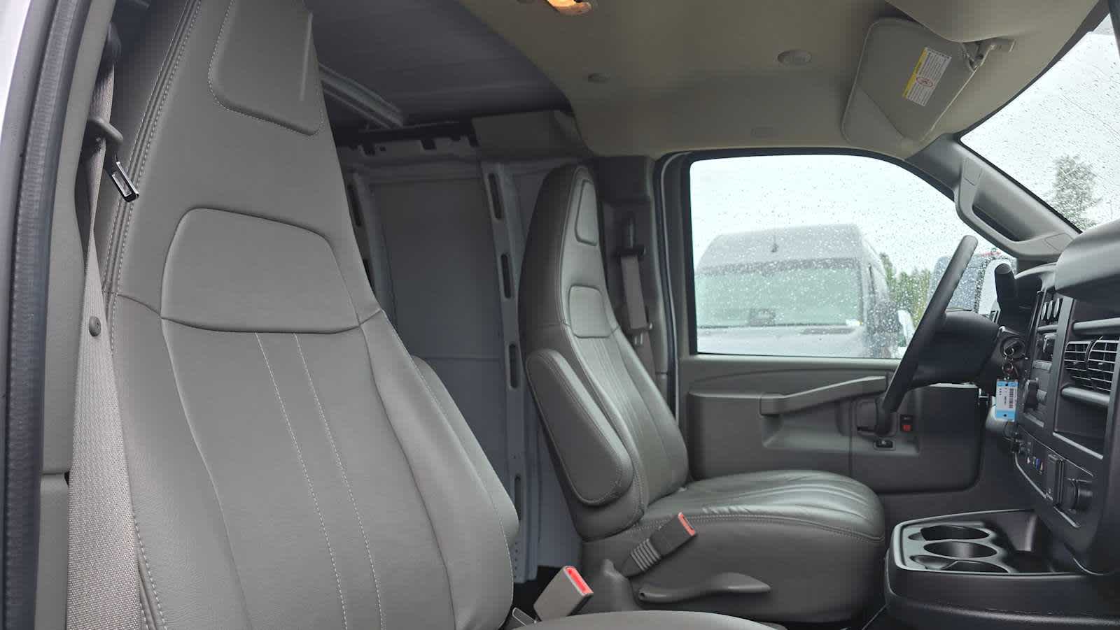 2025 Chevrolet Express Cargo Van RWD 2500 155"