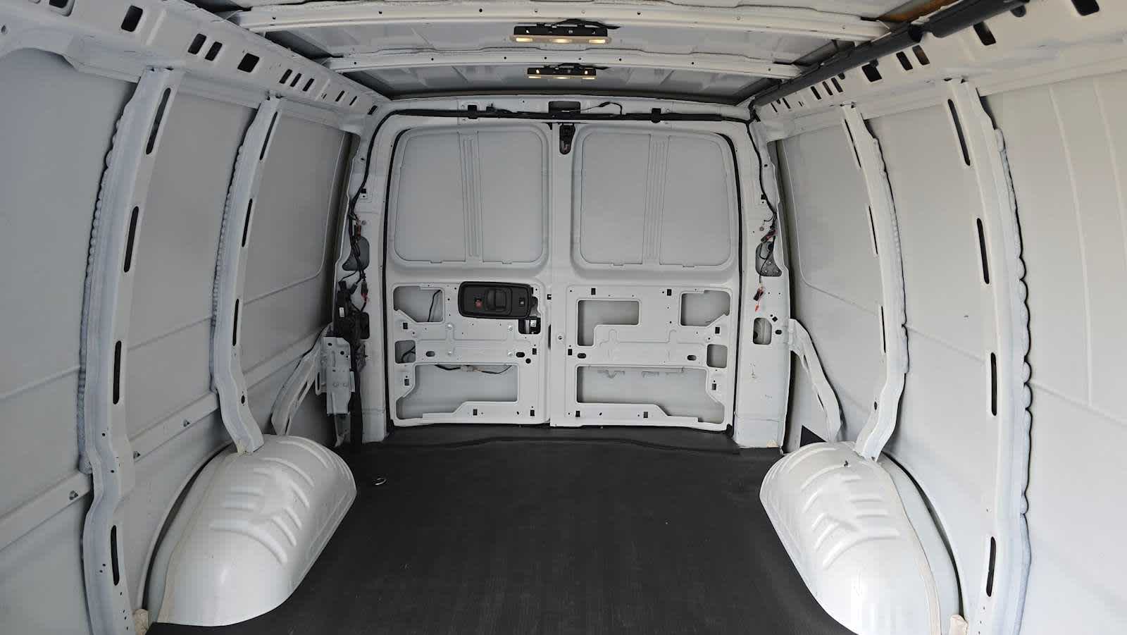 2025 Chevrolet Express Cargo Van RWD 2500 155"