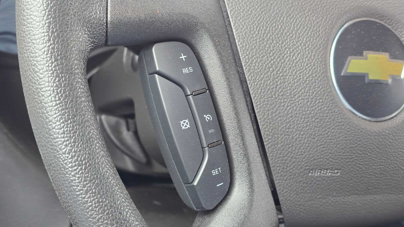 2025 Chevrolet Express Cargo Van RWD 2500 155"
