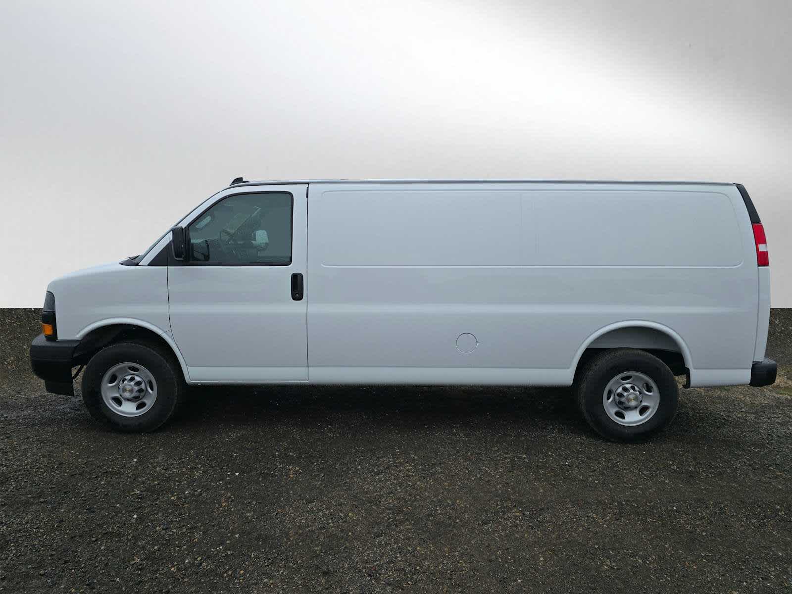 2025 Chevrolet Express Cargo Van RWD 2500 155"