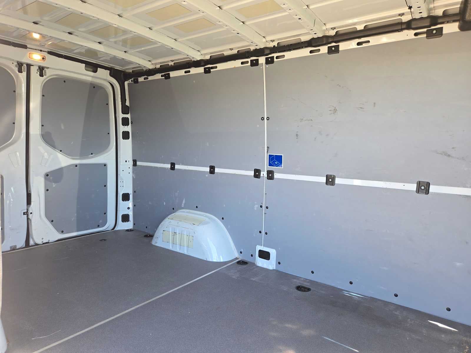 2020 Mercedes-Benz Sprinter Cargo 2500 Standard Roof V6 144 RWD