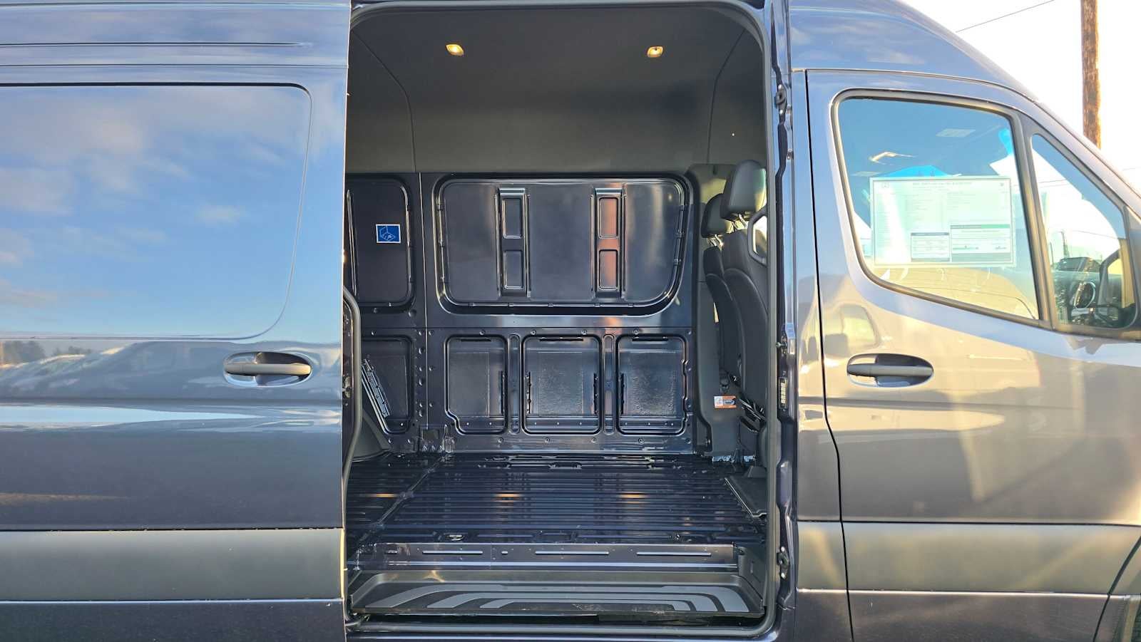 2026 Mercedes-Benz Sprinter 2500 Standard Roof I4 Diesel HO 144" AWD