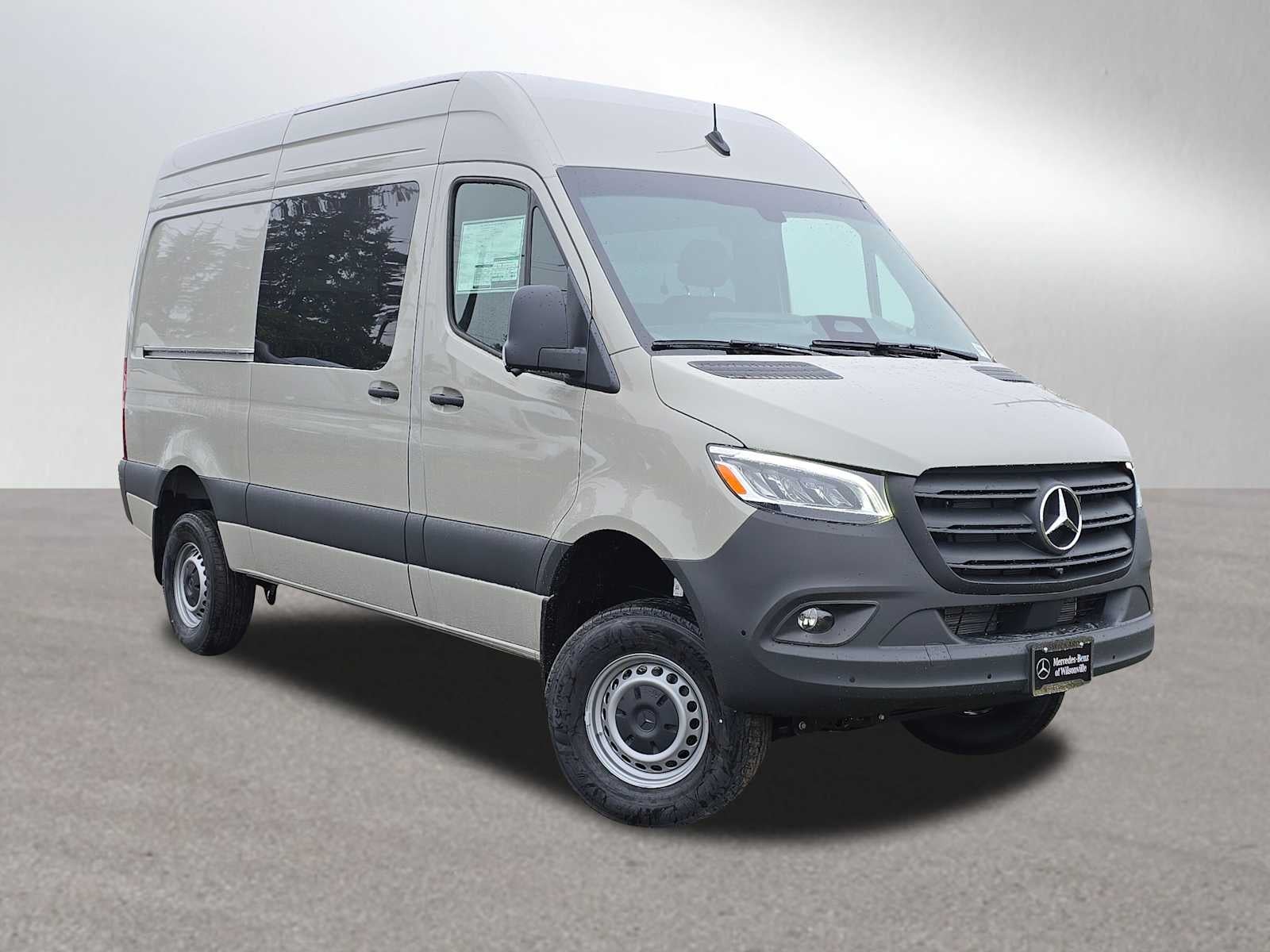 2026 Mercedes-Benz Sprinter 2500 Standard Roof I4 Diesel HO 144" AWD