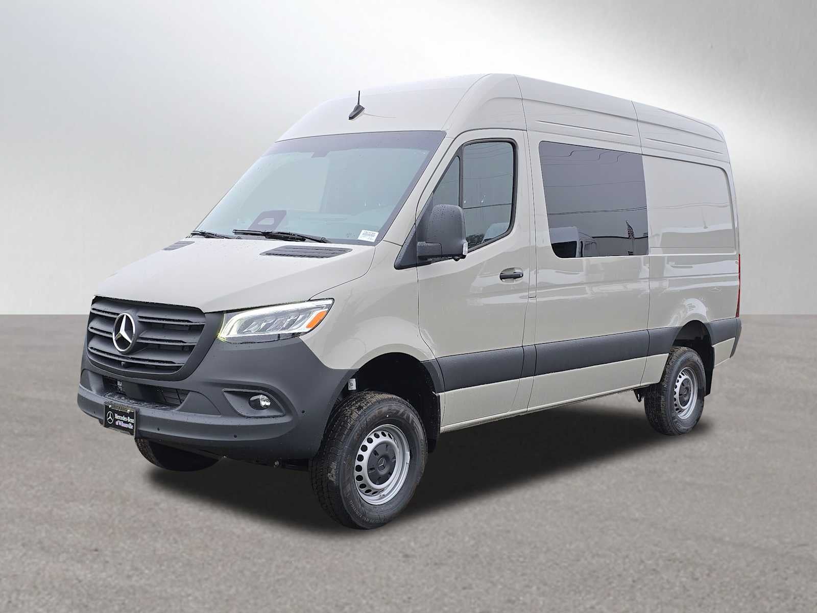 2026 Mercedes-Benz Sprinter 2500 Standard Roof I4 Diesel HO 144" AWD