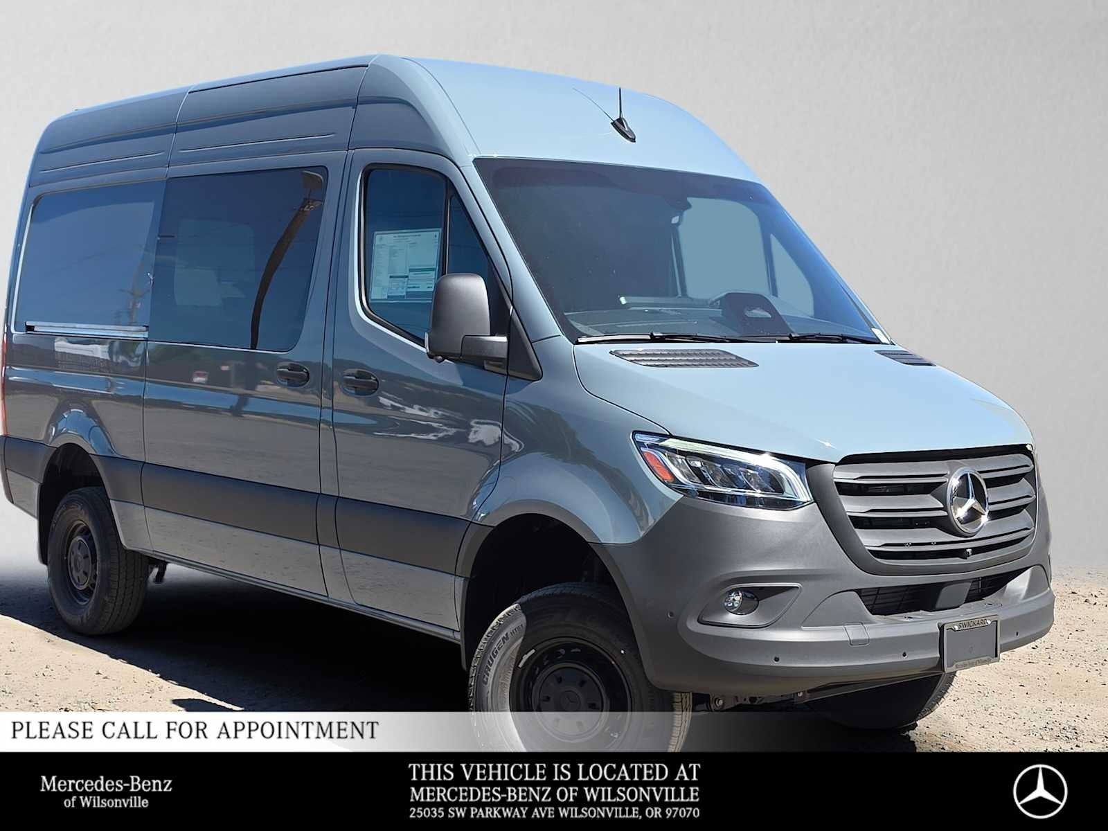 2026 Mercedes-Benz Sprinter 2500 Standard Roof I4 Diesel HO 144 AWD