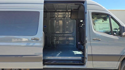 2026 Mercedes-Benz Sprinter 2500 Standard Roof I4 Diesel HO 144 AWD