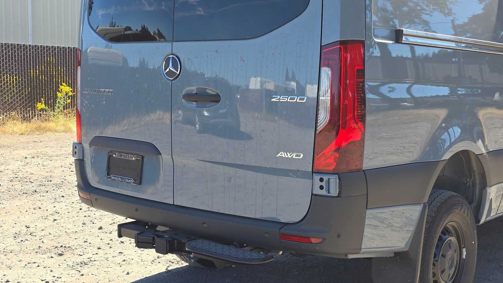 2026 Mercedes-Benz Sprinter 2500 Standard Roof I4 Diesel HO 144 AWD