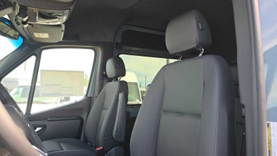 2026 Mercedes-Benz Sprinter Crew 2500 Standard Roof I4 Diesel HO 144 AWD