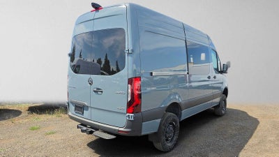 2026 Mercedes-Benz Sprinter Crew 2500 Standard Roof I4 Diesel HO 144 AWD