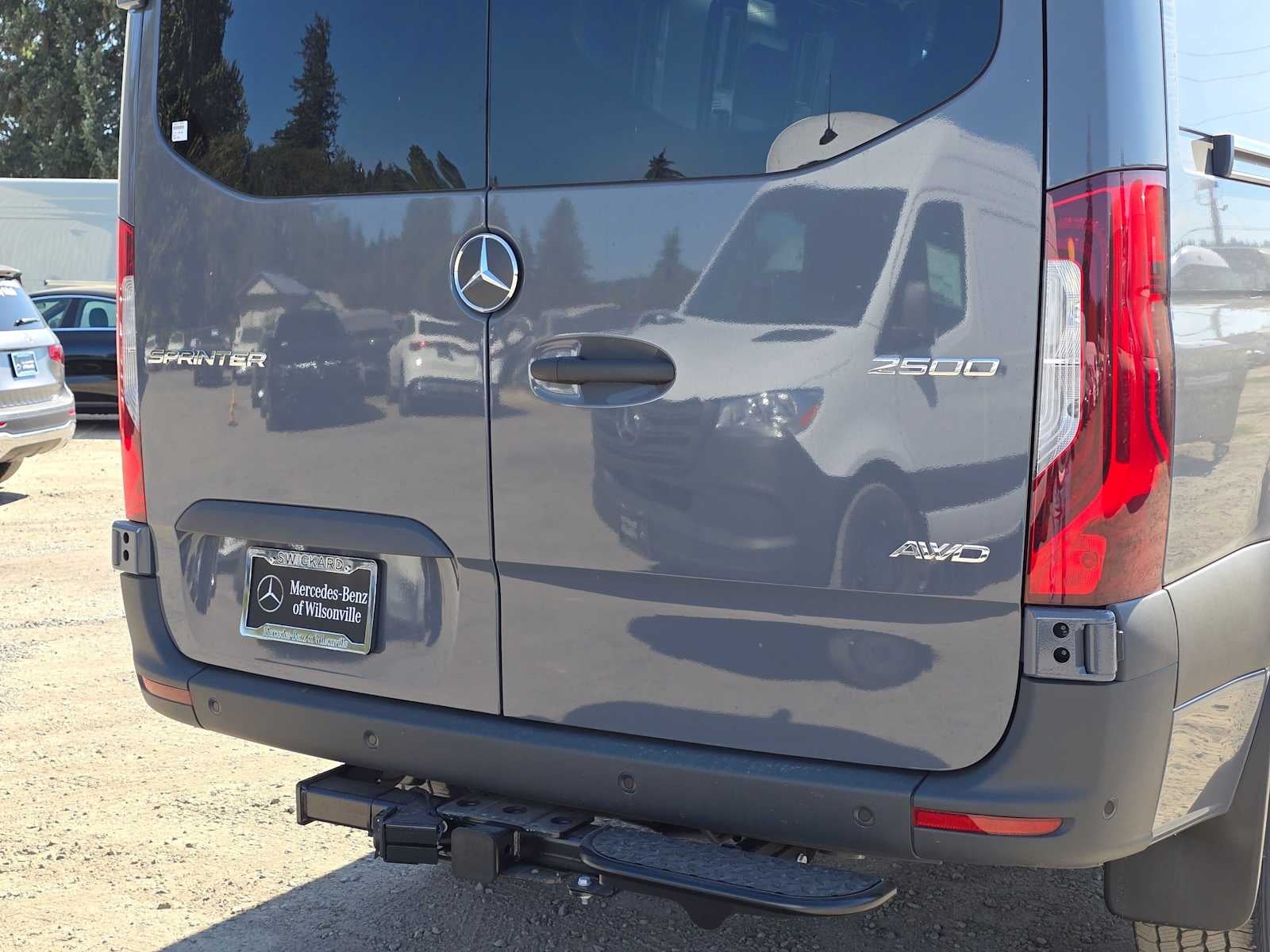 2026 Mercedes-Benz Sprinter Crew 2500 Standard Roof I4 Diesel HO 144 AWD