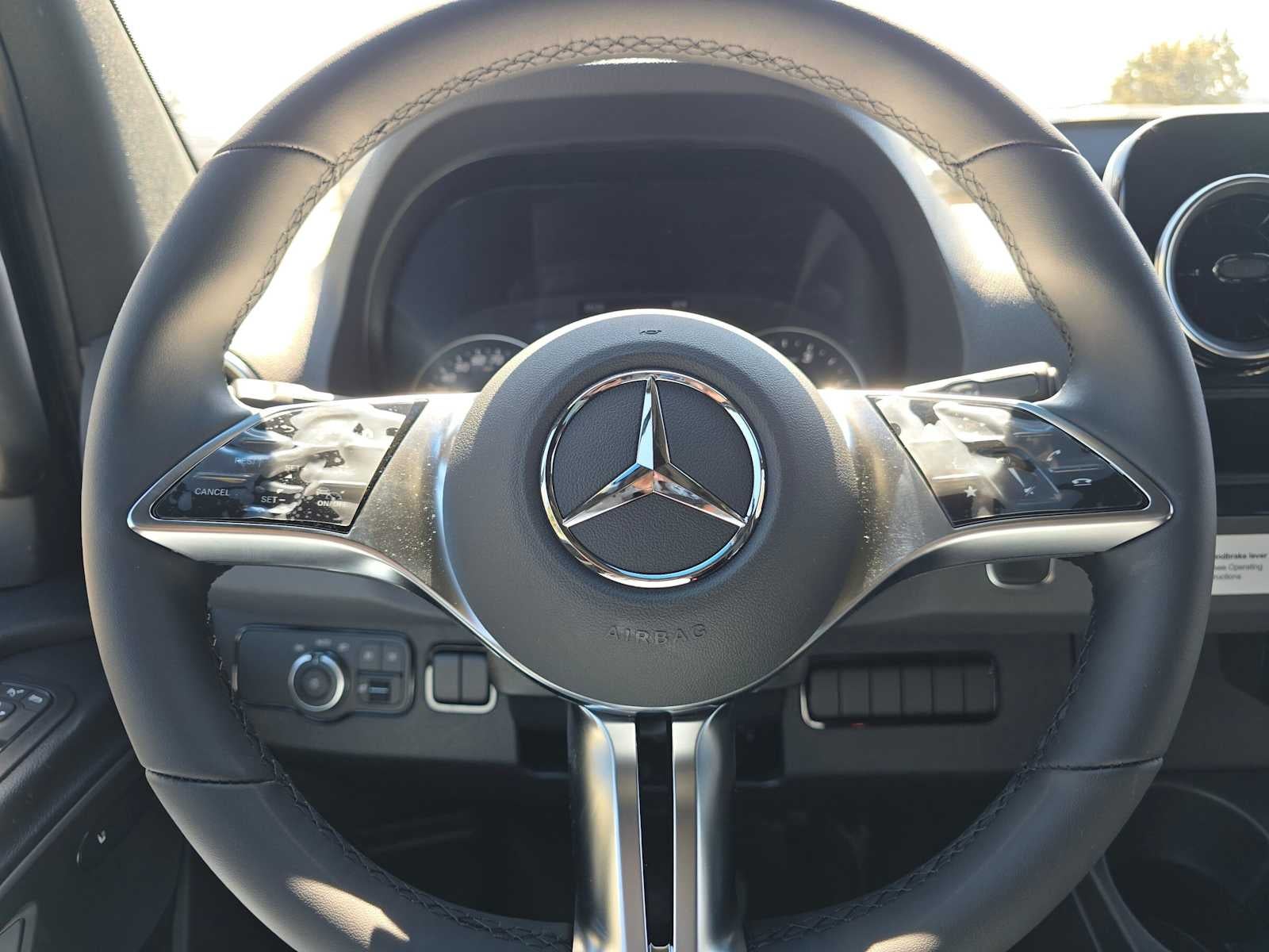 2026 Mercedes-Benz Sprinter Crew 2500 Standard Roof I4 Diesel HO 144 AWD