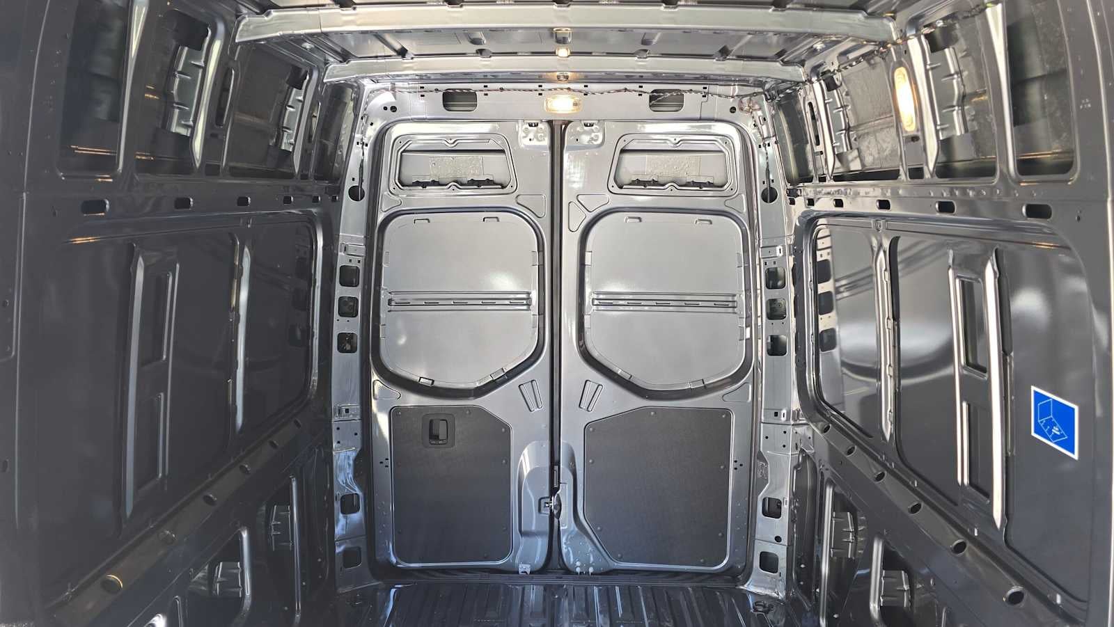 2026 Mercedes-Benz Sprinter Cargo 2500 Standard Roof I4 Diesel HO 144 AWD