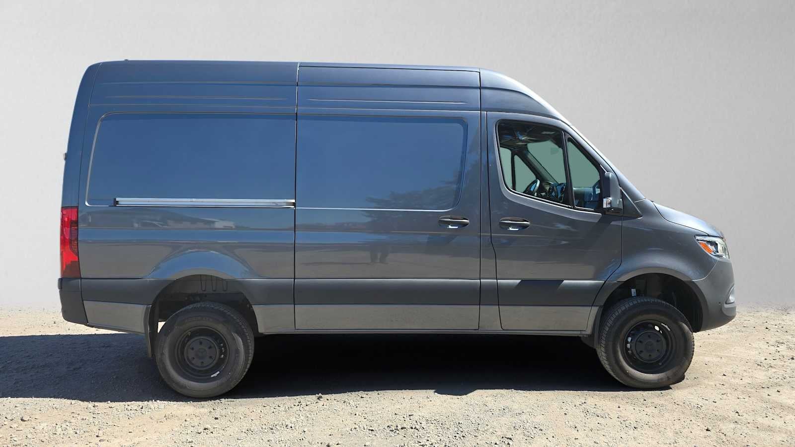 2026 Mercedes-Benz Sprinter Cargo 2500 Standard Roof I4 Diesel HO 144 AWD