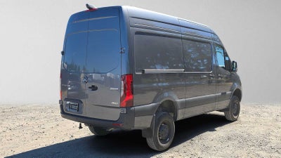 2026 Mercedes-Benz Sprinter Cargo 2500 Standard Roof I4 Diesel HO 144 AWD