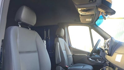 2026 Mercedes-Benz Sprinter 2500 Standard Roof I4 Diesel HO 144" AWD