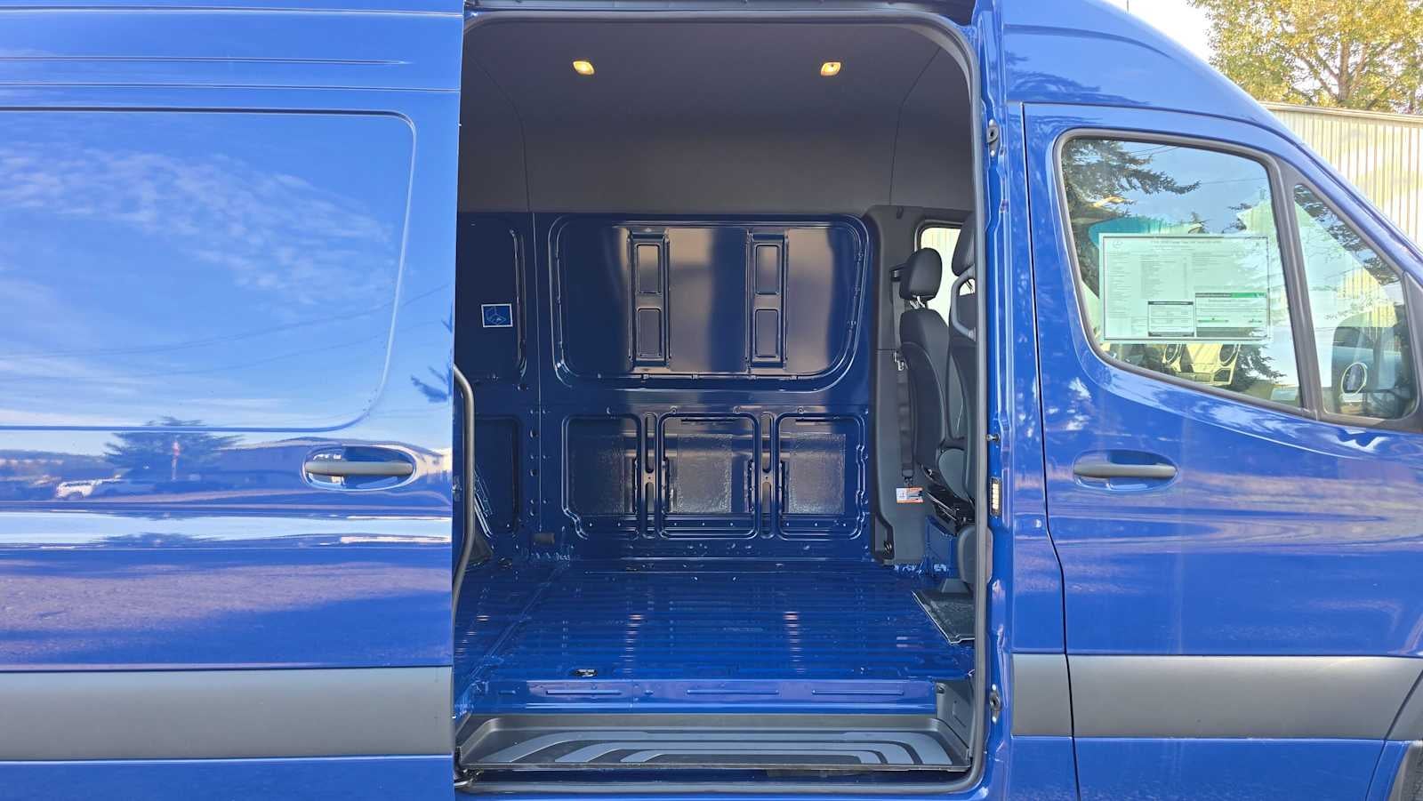 2026 Mercedes-Benz Sprinter 2500 Standard Roof I4 Diesel HO 144" AWD