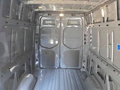 2026 Mercedes-Benz Sprinter 2500 Standard Roof I4 Diesel HO 144 AWD