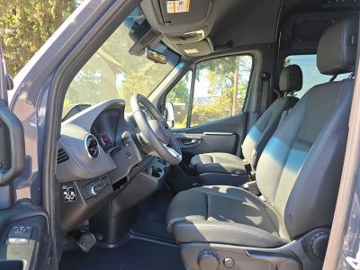 2026 Mercedes-Benz Sprinter 2500 Standard Roof I4 Diesel HO 144 AWD