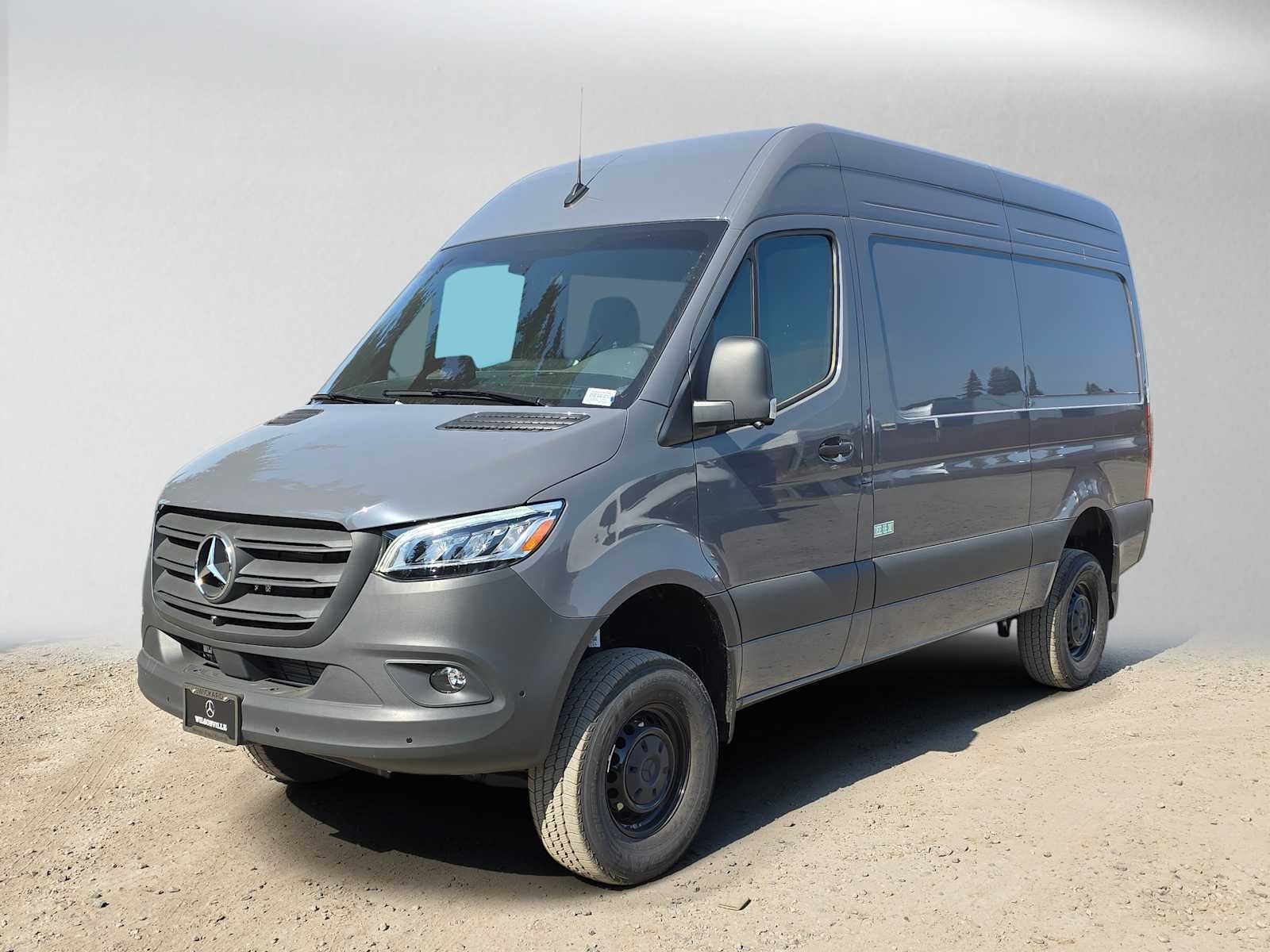2026 Mercedes-Benz Sprinter 2500 Standard Roof I4 Diesel HO 144 AWD
