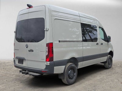 2026 Mercedes-Benz Sprinter 2500 Standard Roof I4 Diesel HO 144 AWD
