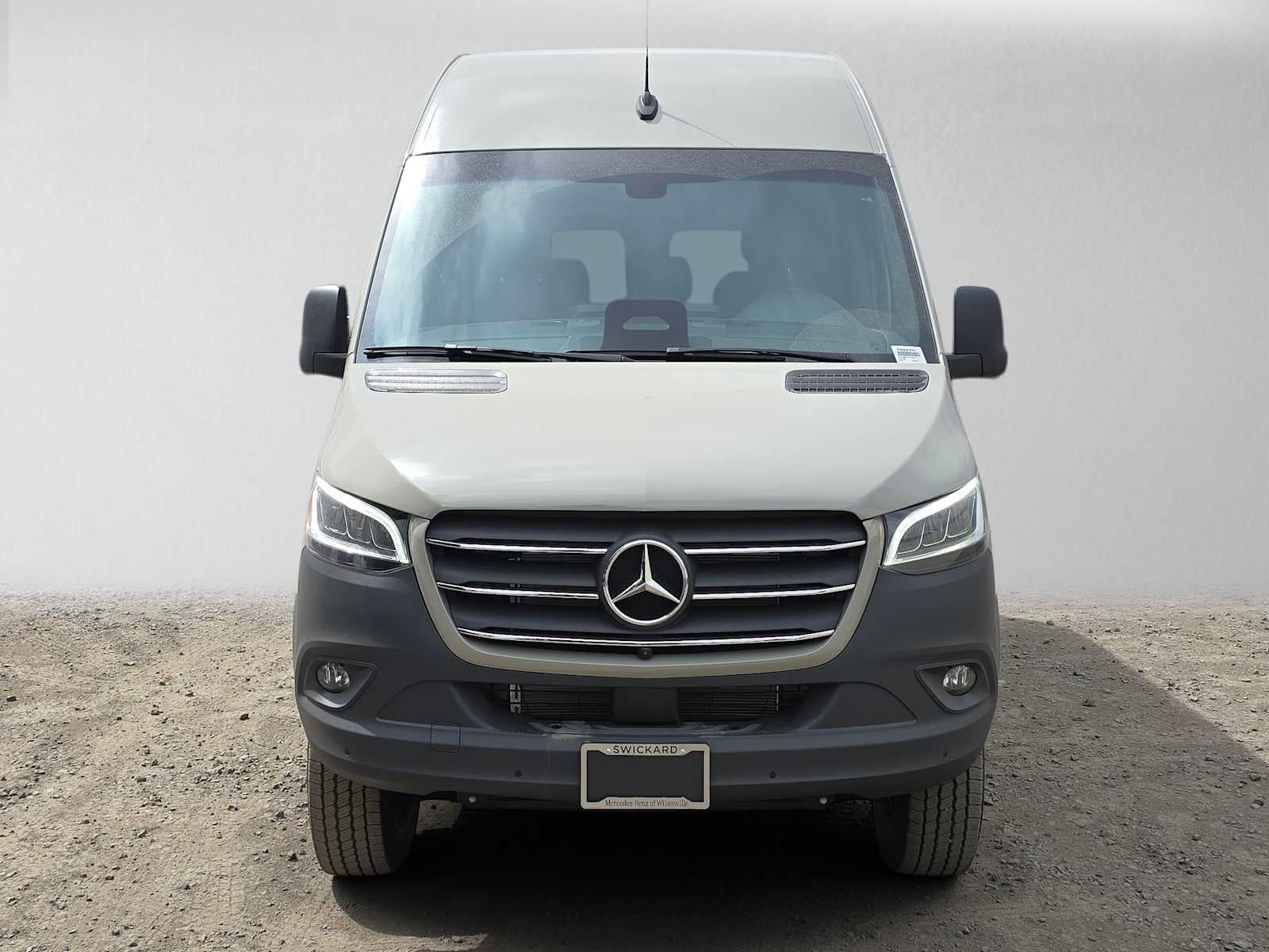 2026 Mercedes-Benz Sprinter 2500 Standard Roof I4 Diesel HO 144 AWD