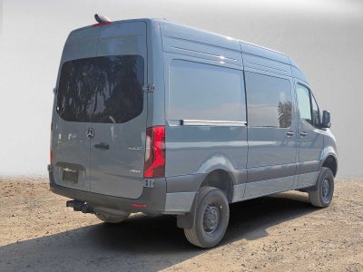 2026 Mercedes-Benz Sprinter Crew 2500 Standard Roof I4 Diesel HO 144 AWD
