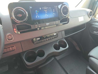 2026 Mercedes-Benz Sprinter Crew 2500 Standard Roof I4 Diesel HO 144 AWD