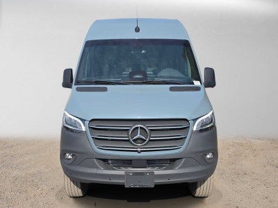 2026 Mercedes-Benz Sprinter Crew 2500 Standard Roof I4 Diesel HO 144 AWD