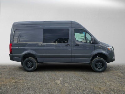 2026 Mercedes-Benz Sprinter Cargo 2500 Standard Roof I4 Diesel HO 144 AWD