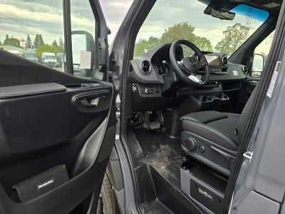 2026 Mercedes-Benz Sprinter Cargo 2500 Standard Roof I4 Diesel HO 144 AWD