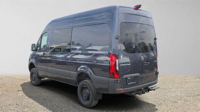 2026 Mercedes-Benz Sprinter 2500 Standard Roof I4 Diesel HO 144 AWD