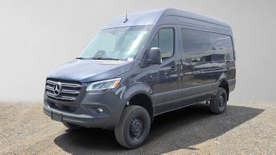 2026 Mercedes-Benz Sprinter 2500 Standard Roof I4 Diesel HO 144 AWD
