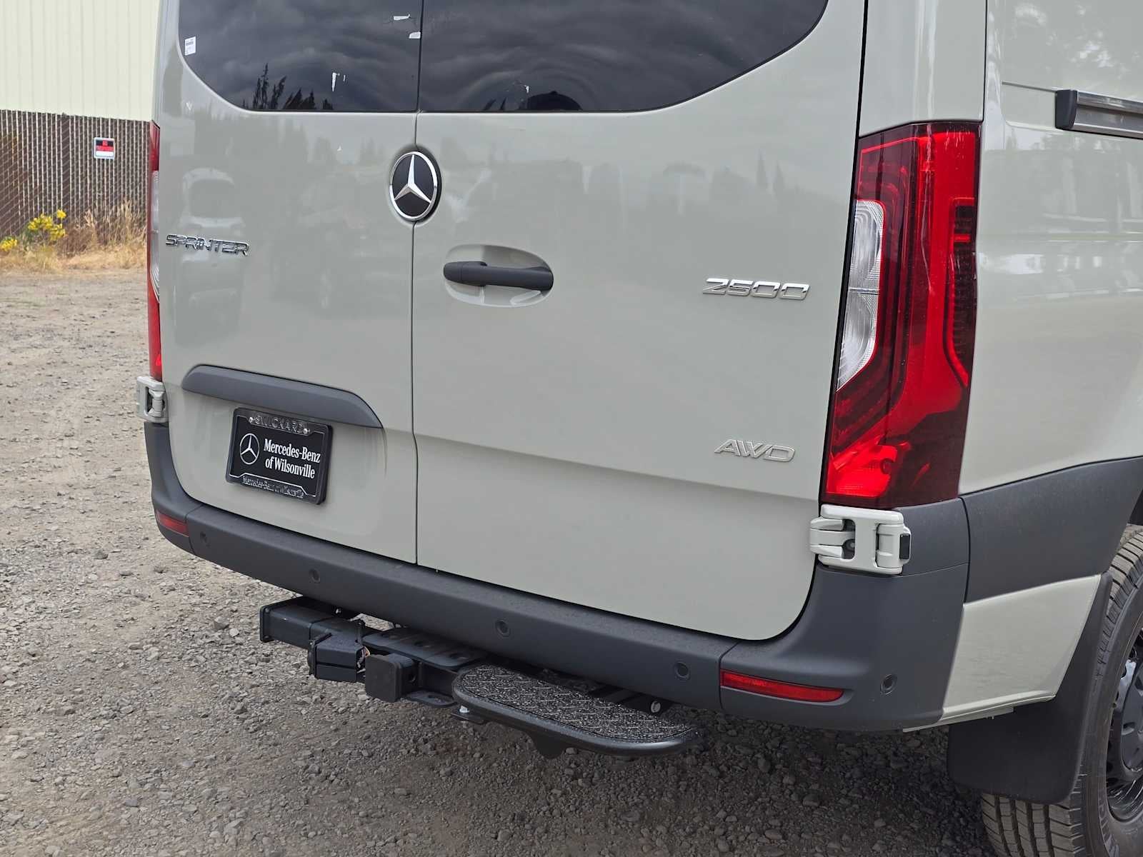 2026 Mercedes-Benz Sprinter Crew 2500 Standard Roof I4 Diesel HO 144 AWD