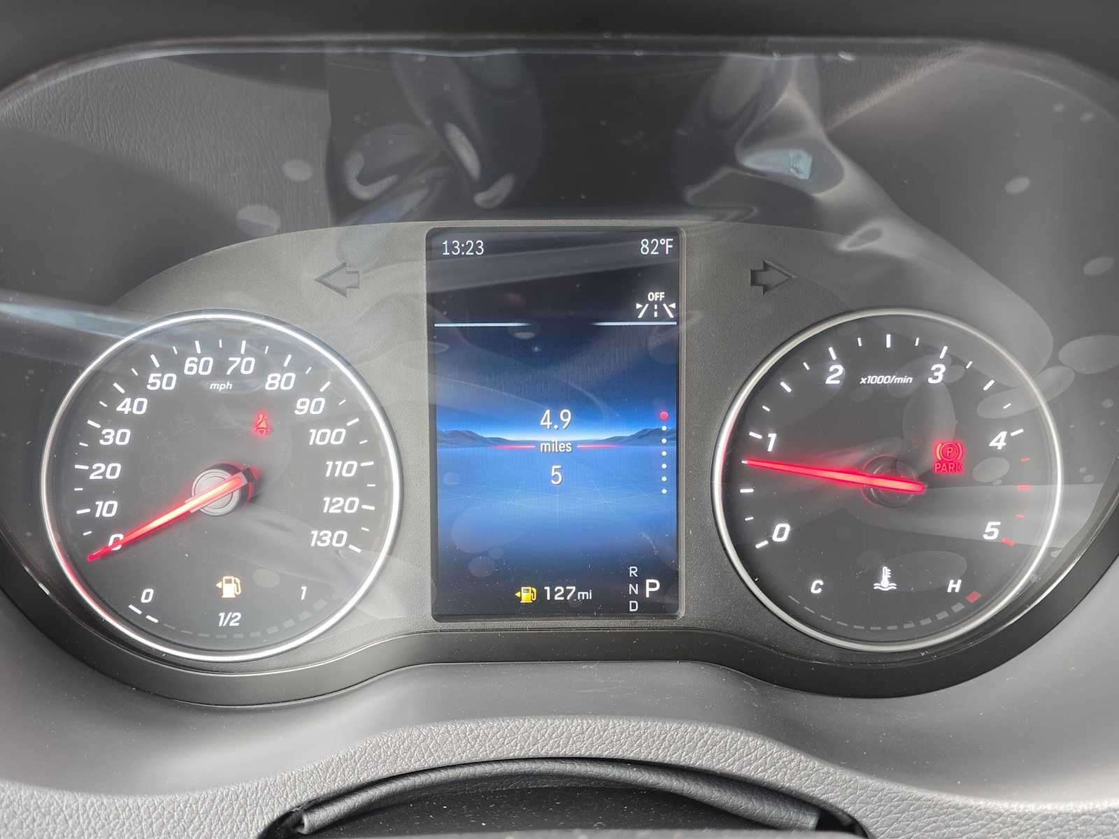 2026 Mercedes-Benz Sprinter Crew 2500 Standard Roof I4 Diesel HO 144 AWD