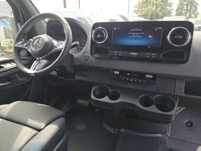 2026 Mercedes-Benz Sprinter Crew 2500 Standard Roof I4 Diesel HO 144 AWD
