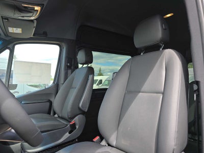 2026 Mercedes-Benz Sprinter Crew 2500 Standard Roof I4 Diesel HO 144 AWD