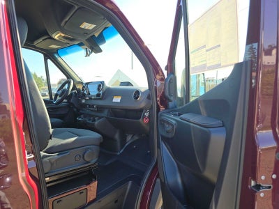 2026 Mercedes-Benz Sprinter Cargo 2500 Standard Roof I4 Diesel HO 144 AWD
