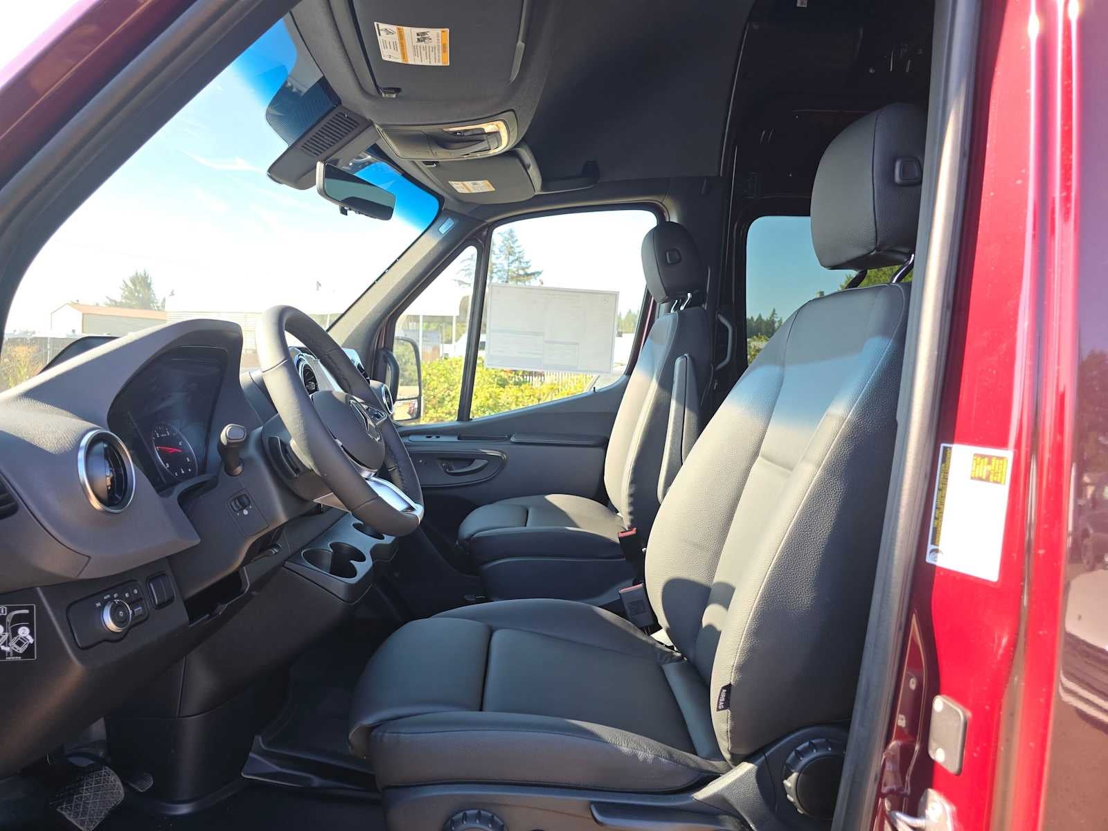 2026 Mercedes-Benz Sprinter Cargo 2500 Standard Roof I4 Diesel HO 144 AWD