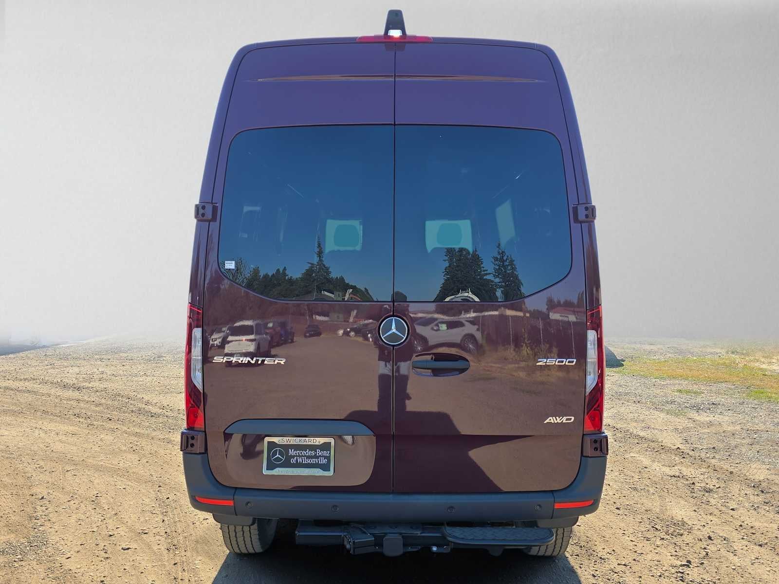 2026 Mercedes-Benz Sprinter Cargo 2500 Standard Roof I4 Diesel HO 144 AWD