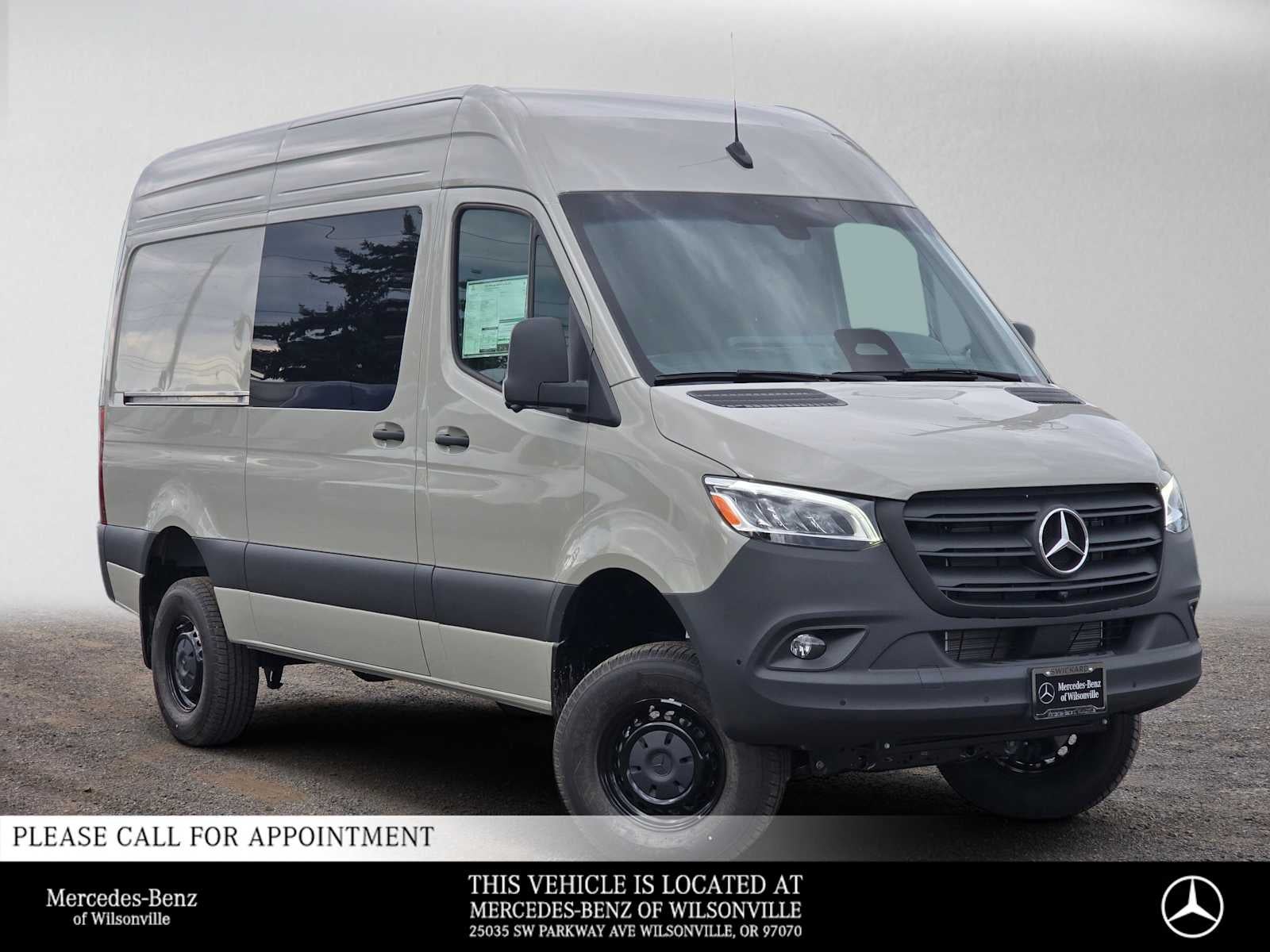 2026 Mercedes-Benz Sprinter Cargo 2500 Standard Roof I4 Diesel HO 144 AWD