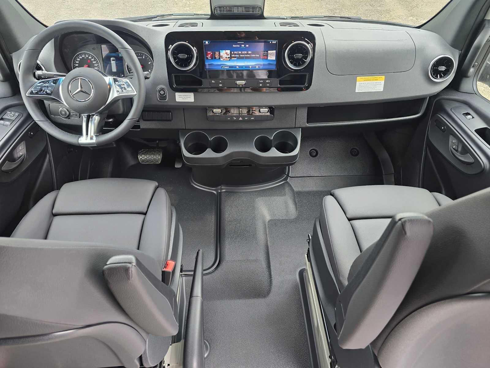 2026 Mercedes-Benz Sprinter Cargo 2500 Standard Roof I4 Diesel HO 144 AWD