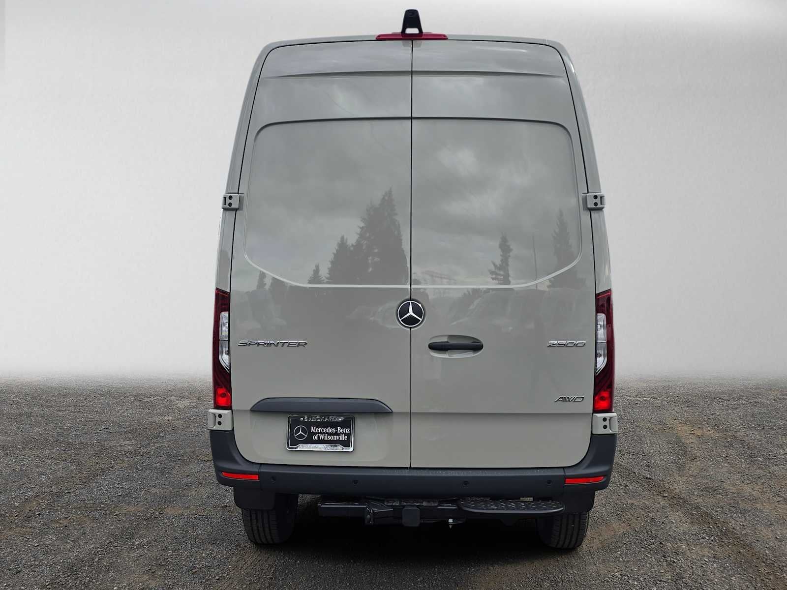 2026 Mercedes-Benz Sprinter Cargo 2500 Standard Roof I4 Diesel HO 144 AWD