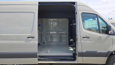 2026 Mercedes-Benz Sprinter 2500 Standard Roof I4 Diesel HO 144 AWD