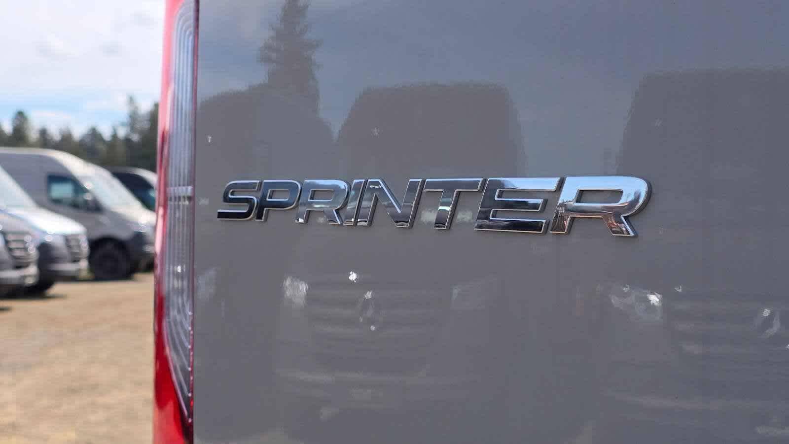 2026 Mercedes-Benz Sprinter 2500 Standard Roof I4 Diesel HO 144 AWD