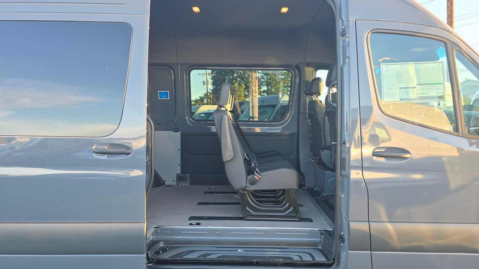 2026 Mercedes-Benz Sprinter 2500 Standard Roof I4 Diesel HO 144" AWD