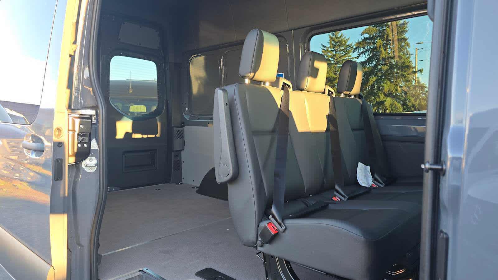 2026 Mercedes-Benz Sprinter 2500 Standard Roof I4 Diesel HO 144" AWD