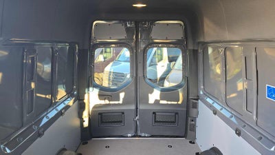 2026 Mercedes-Benz Sprinter 2500 Standard Roof I4 Diesel HO 144" AWD